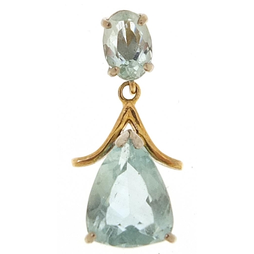 2059 - 14ct gold aquamarine pendant, 2.5cm high, 2.1g