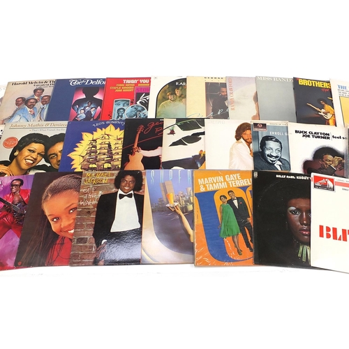 1421 - Vinyl LP records including The Everly Brothers, George Benson, Otis Redding, Lionel Richie and Marvi... 