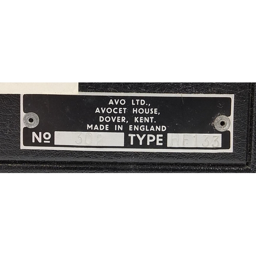 916 - Vintage radio/audio equipment comprising Avo RF signal generator type HF133, Marconi universal bridg... 