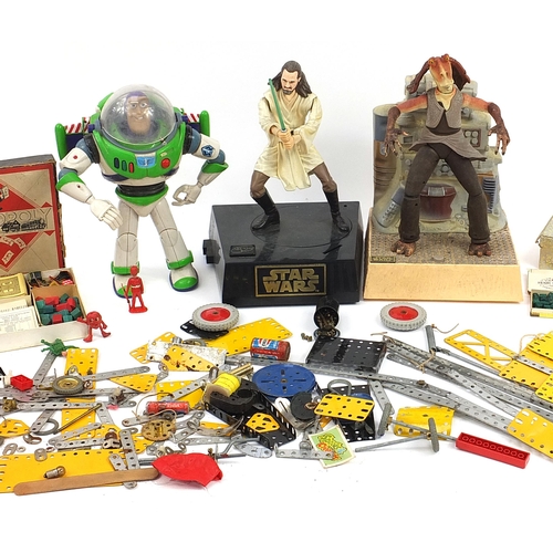 927 - Vintage and later toys including Meccano, Monopoly and Star Wars figures