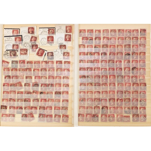 1533 - Collection of Victorian Penny Reds arranged on three sheets