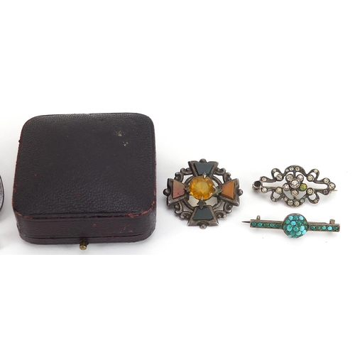 2151 - Antique and later jewellery including a Scottish citrine and hardstone brooch, Ruskin style brooch a... 