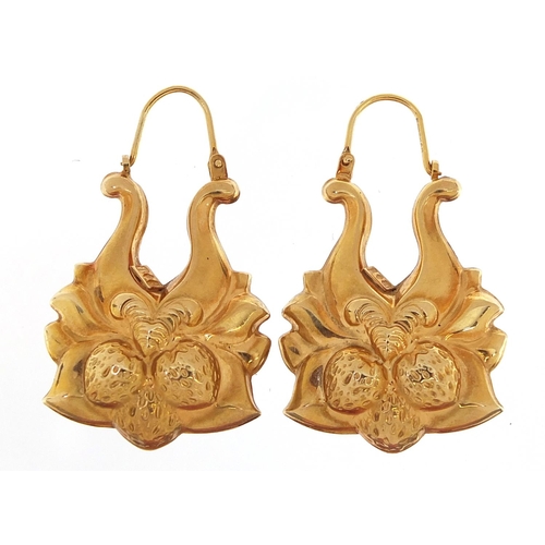 1694 - Pair of 9ct gold strawberry design drop earrings, 3.6cm high, 4.3g