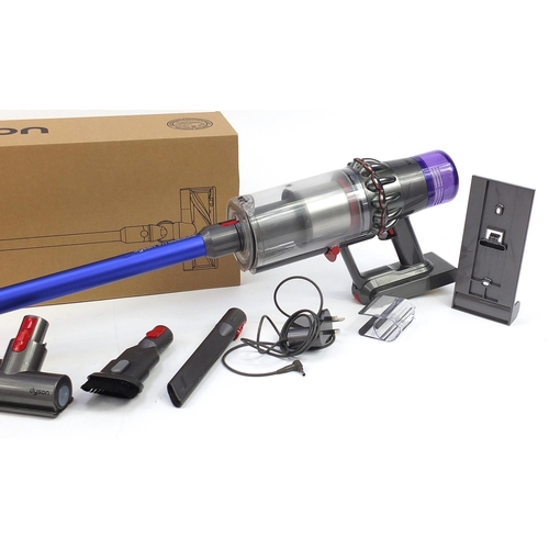 607 - Dyson V11 Absolute cordless vacuum cleaner with a Dyson box