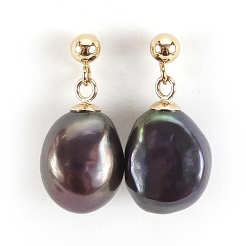 1813 - Pair of 9ct gold purple/red freshwater pearl drop earrings, 1.5cm high, 2.0g