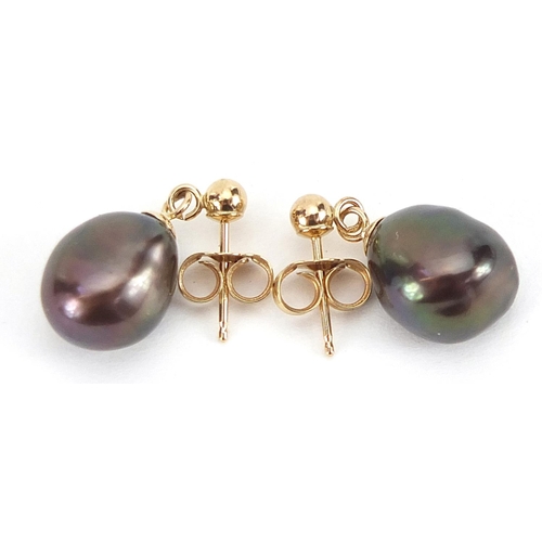 1813 - Pair of 9ct gold purple/red freshwater pearl drop earrings, 1.5cm high, 2.0g