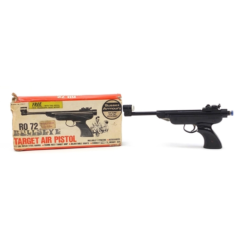 2375 - Vintage RO72 Panther Deluxe target air pistol, .177 cal with box, 36cm in length