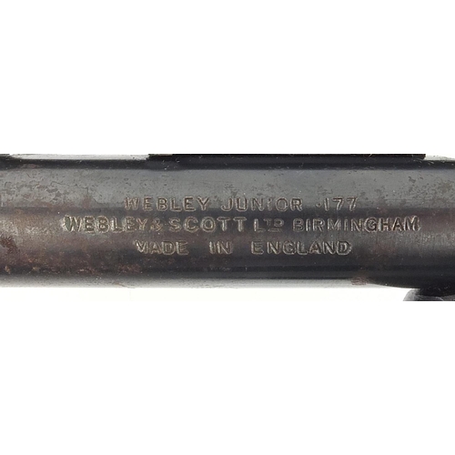2376 - Webley & Scott, vintage Webley Junior .177 cal pistol