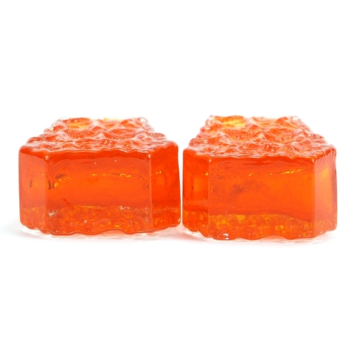 7 - Geoffrey Baxter for Whitefriars, pair of coffin glass vases in tangerine, each 13.5cm high