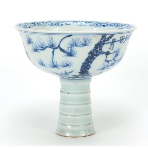 479 - Chinese blue and white porcelain stem bowl hand painted with warriors, 11cm high x 12.5cm in diamete... 