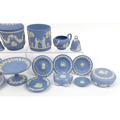 1078 - Collection of Wedgwood blue and white Jasperware including lidded jar and trinkets, the largest 16.5... 