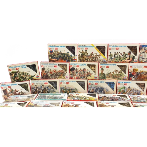 1357 - Collection of Esci by Ertl 1/72 scale soldiers and Indians with boxes, some sealed