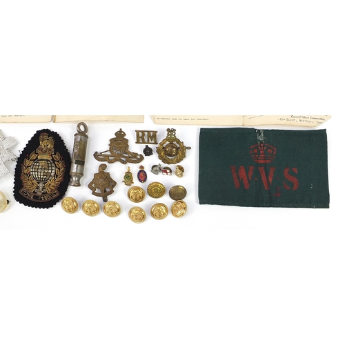 2318 - Militaria including Regular Army Service certificate, WVS armband, cap badges, cloth patches and whi... 