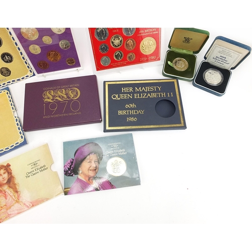 1632 - British and world coinage including silver proof 90th Birthday crown and two 1999 uncirculated coin ... 