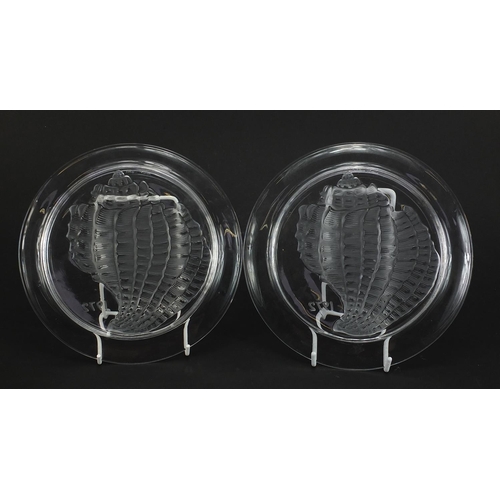 331 - Pair of Lalique 1972 shell plates etched Lalique France, each 21.5cm in diameter