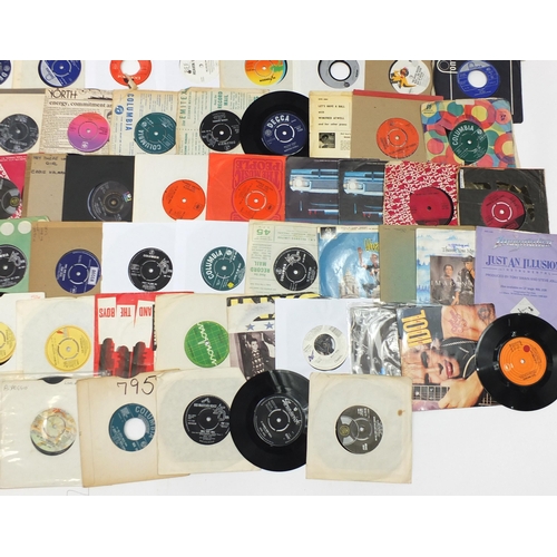 1445 - Collection of 45rpm records including Simon & Garfunkel, Tina Turner, Barbara Streisand, Elvis Presl... 