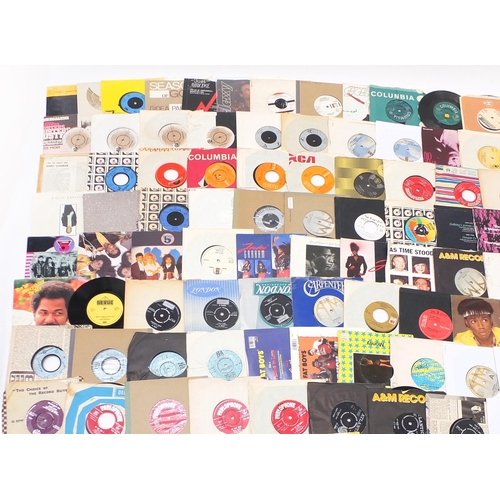 1444 - Collection of 45rpm records including The Beatles, Elvis Presley, The Bee Gees, Chubby Checker, Chas... 