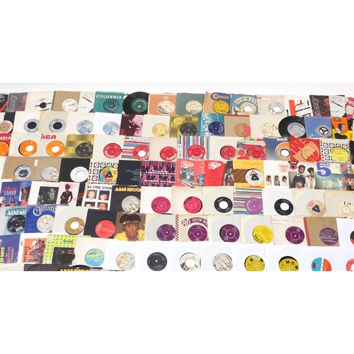 1444 - Collection of 45rpm records including The Beatles, Elvis Presley, The Bee Gees, Chubby Checker, Chas... 