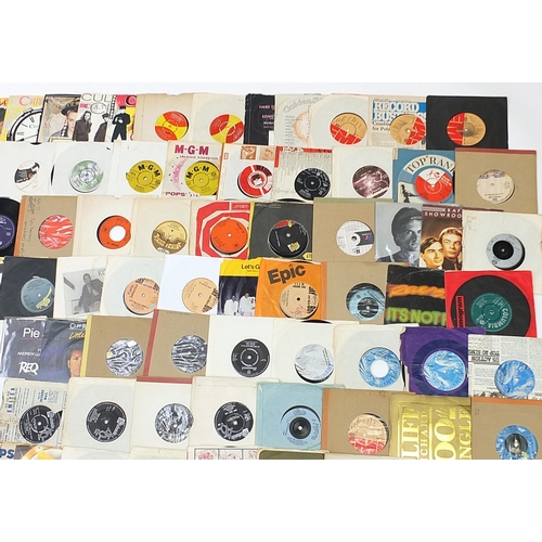 1436 - Collection of 45rpm records including Cliff Richard, Malcolm Roberts, Kraftwerk, The Dubliners and K... 