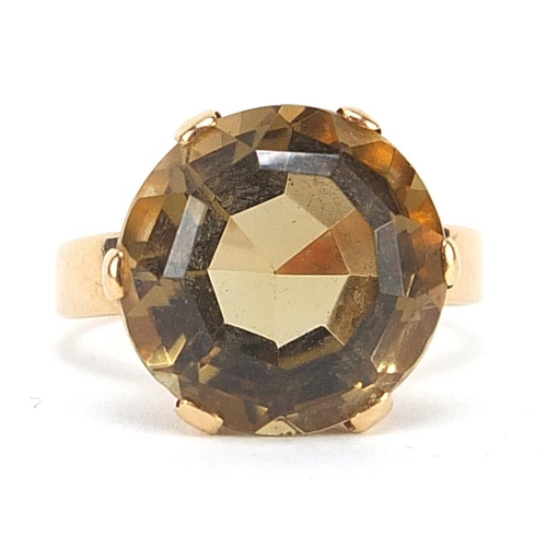 1842 - Unmarked gold citrine solitaire ring, size I, 5.5g