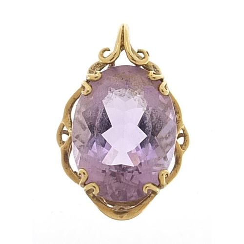 1833 - 9ct gold amethyst pendant, 3cm high, 5.3g