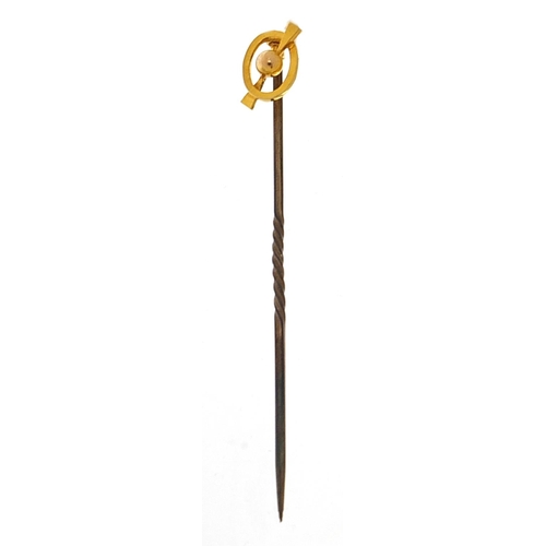 1983 - 15ct gold stickpin housed in a Selfridge London velvet and silk lined fitted box, 5.5cm in length, 1... 