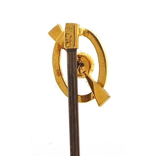 1983 - 15ct gold stickpin housed in a Selfridge London velvet and silk lined fitted box, 5.5cm in length, 1... 