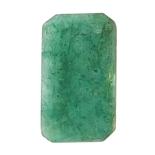 2110 - Rectangular emerald beryl gemstone with certificate, approximately 10.500 carat