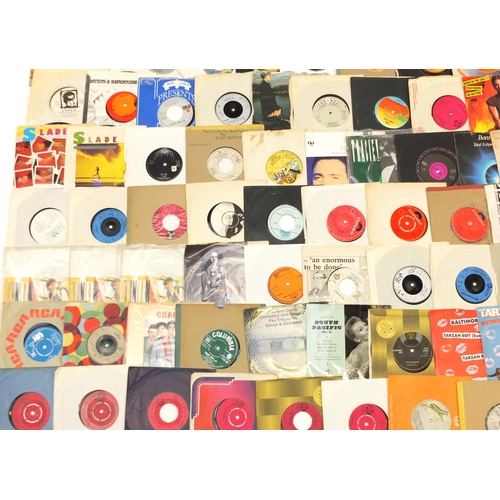 1439 - Collection of 45rpm records including Elvis Presley, Shakin' Stevens, Spandau Ballet, Status Quo, Ro... 