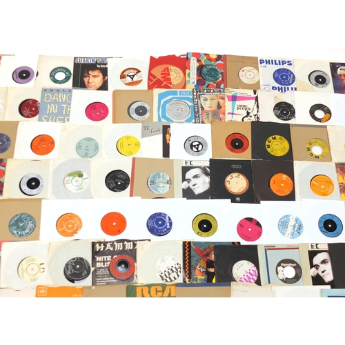 1448 - Collection of 45rpm records including Showaddy Waddy, Rod Stewart, Ringo Starr, The Seekers, The Sha... 