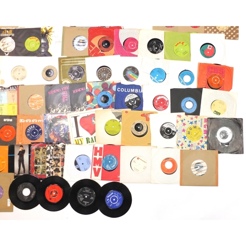 1448 - Collection of 45rpm records including Showaddy Waddy, Rod Stewart, Ringo Starr, The Seekers, The Sha... 