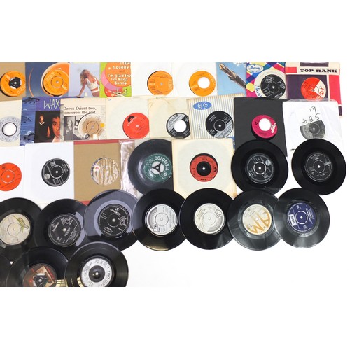 1440 - Collection of 45rpm records including Slade, Status Quo, The Bee Gees, Barry Manilow, The Bachelors ... 