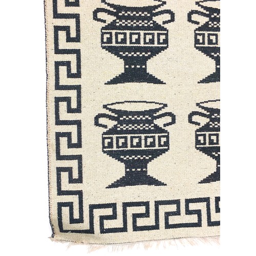 835 - Rectangular Greek design rug, 127cm x 67cm