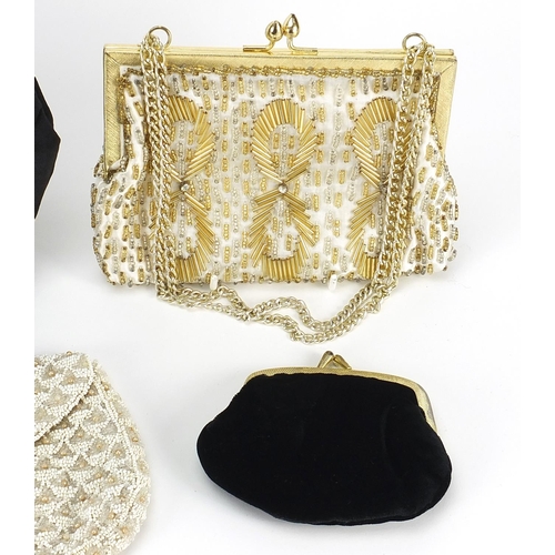 564 - Vintage clutch bags including three with sequins