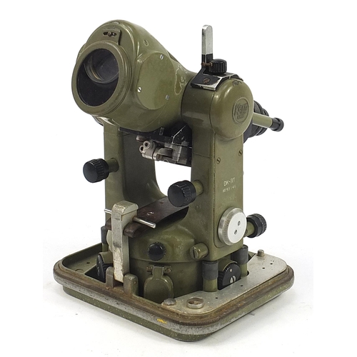 1389 - Vintage Kern DK-RT theodolite with case numbered 95146