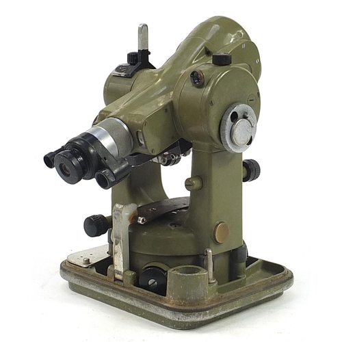 1389 - Vintage Kern DK-RT theodolite with case numbered 95146