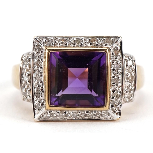 1426 - 9ct gold amethyst and diamond cluster ring, size S, 4.3g