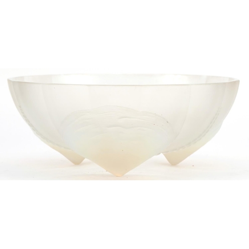 226 - Sabino, French Art Deco opalescent glass bowl, 26cm in diameter