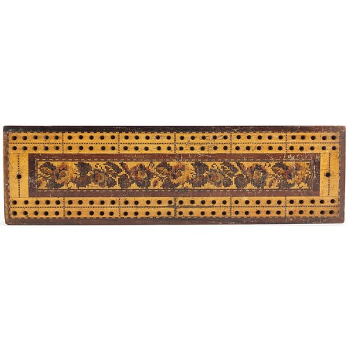 96 - Victorian Tunbridge Ware cribbage board with floral inlay, 25cm x 7cm