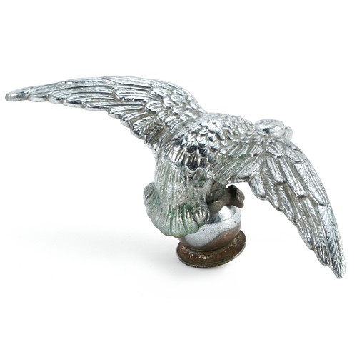 161 - Vintage chrome plated Desmo eagle car mascot, 17.5cm wide