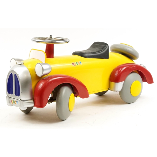 1583 - Retro child's sit on Noddy car, 76cm in length