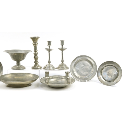 227 - Antique and later collection of pewter, mostly by Kenneth Turner including pair of candlesticks, ped... 