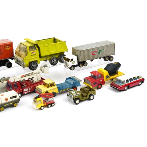 1564 - Vintage and later diecast vehicles including Tri-ang, Tonka and Buddy L