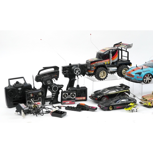 1561 - Collection of vintage and later remote controlled cars