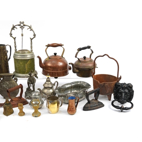 1025 - Antique and later metalware including silverplate, pewter, copper and brass, the largest 53cm in len... 