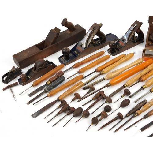 688 - Collection of vintage woodworking tools including Record planes and Marple's chisels