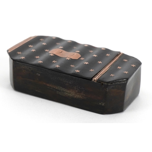 402 - Georgian tortoiseshell pique work snuff box with star motifs, 7cm in length