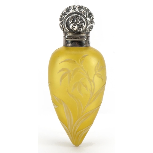 106 - Attributed to Thomas Webb, Victorian silver mounted cameo glass tear drop scent bottle with stopper ... 