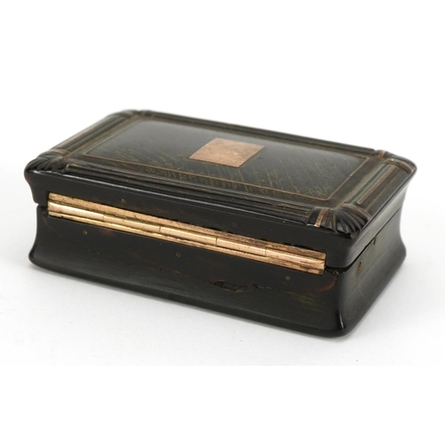 403 - Georgian horn pique work snuff box, 6cm wide