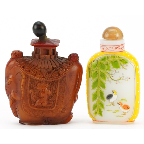 812 - Chinese Peking glass snuff bottle and an amber coloured example in the form of an elephant, characte... 